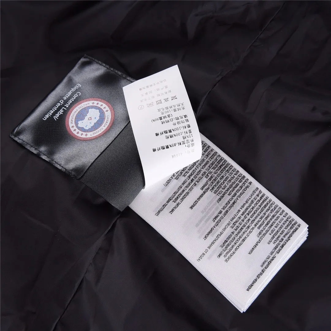 Canada Goose Down Jacket - CD0012