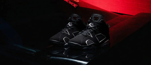 JORDAN 6 CAP AND GOWN