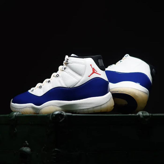AJ 11 Rare Air