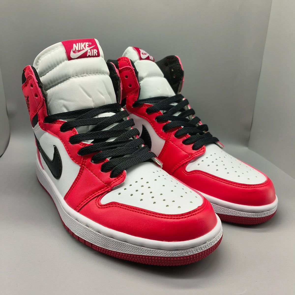 AJ 1 High OG Chicago Reimagined Shoes Sneakers - nk0002132 image 3