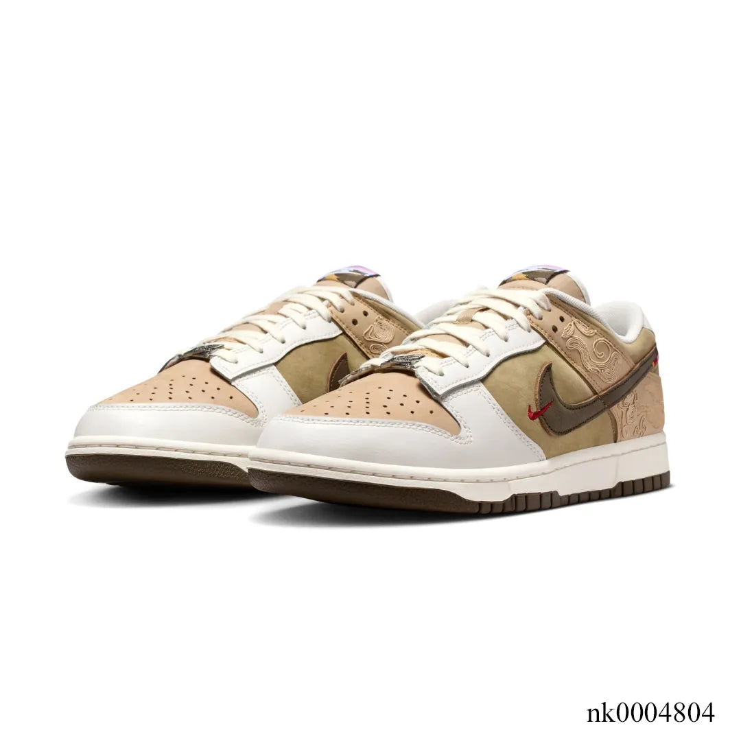 Dunk Low Year Of The Horse Shoes Sneakers - nk0004804 image 2
