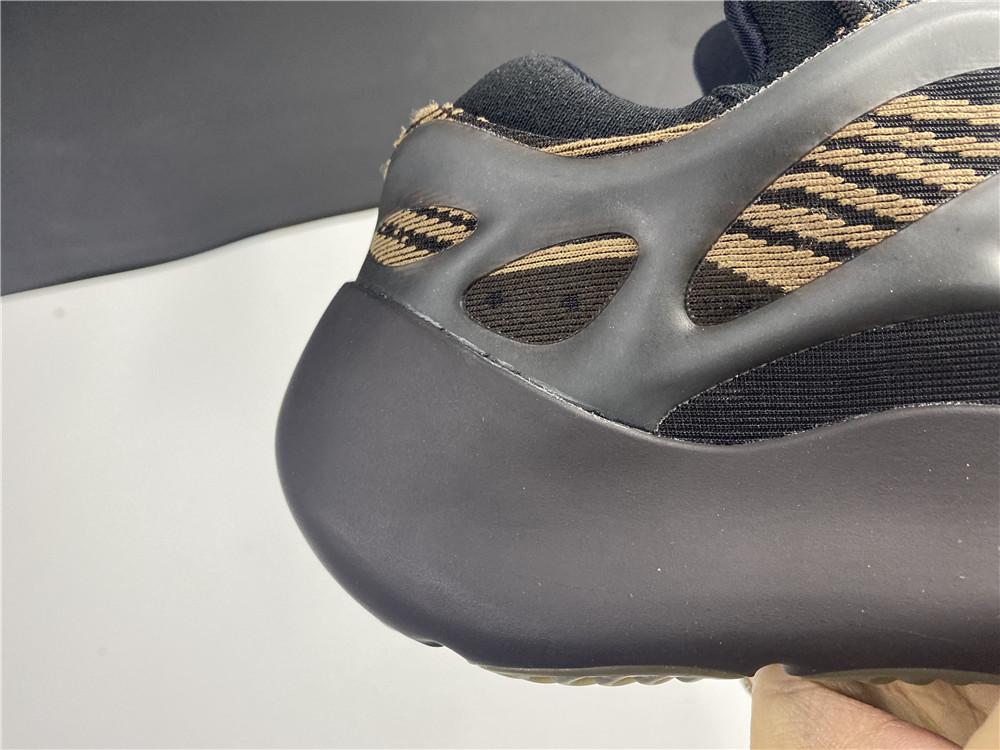 YzY 700 V3 Clay Brown Shoes Sneakers - ad0000323 image 16