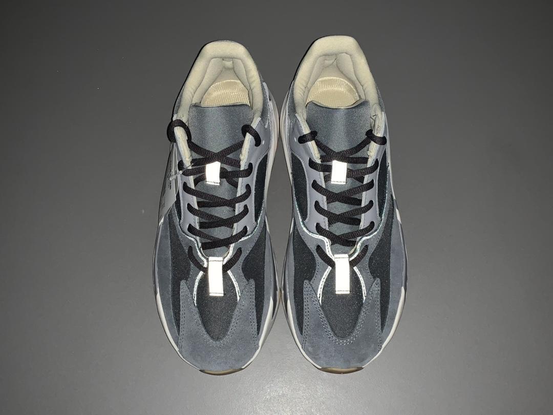 YzY Boost 700 Magnet Shoes Sneakers - ad0000032 image 9