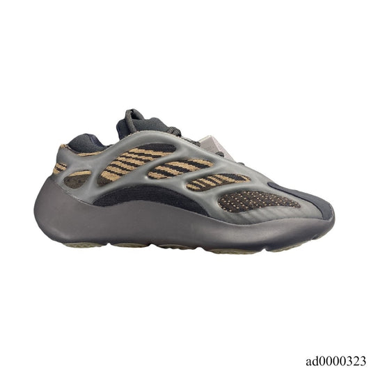 YzY 700 V3 Clay Brown Shoes Sneakers - ad0000323 image 0