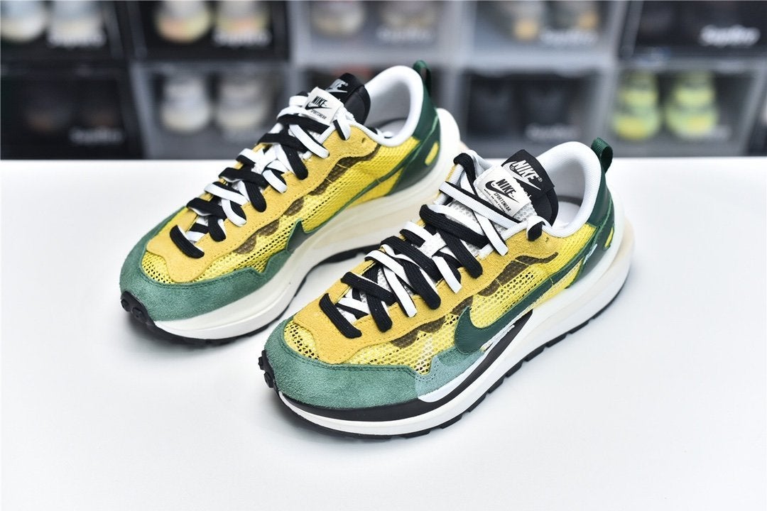 Sacai x VaporWaffle Tour Yellow Shoes Sneakers - nk0001676 image 6