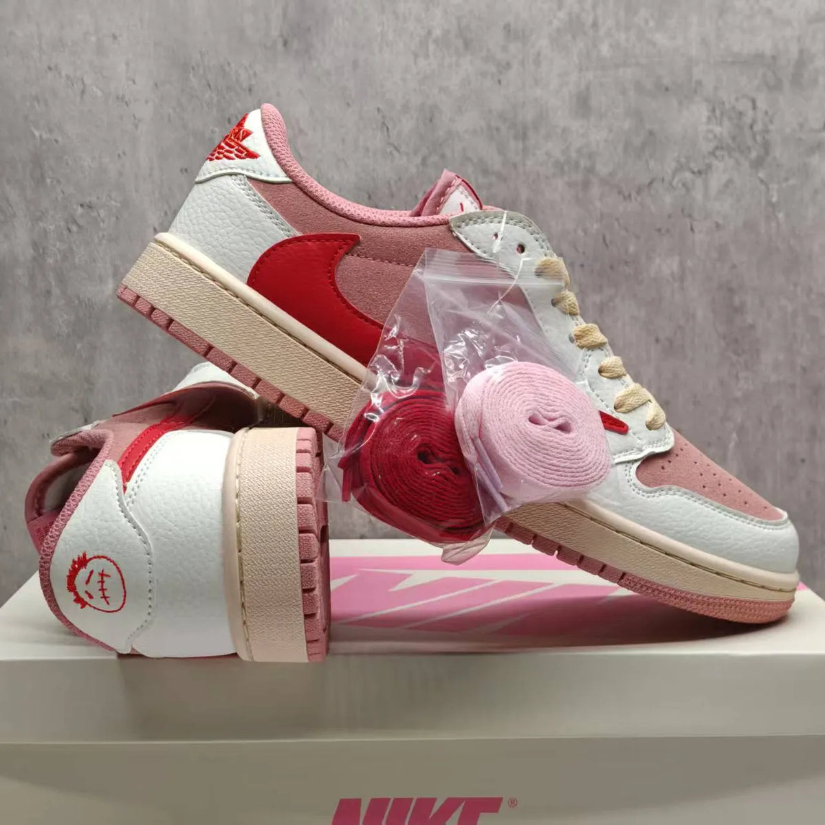 Travis Scott x AJ 1 Retro Low OG 'Sail Tropical Pink' Shoes Sneakers – nk0005263 image 5