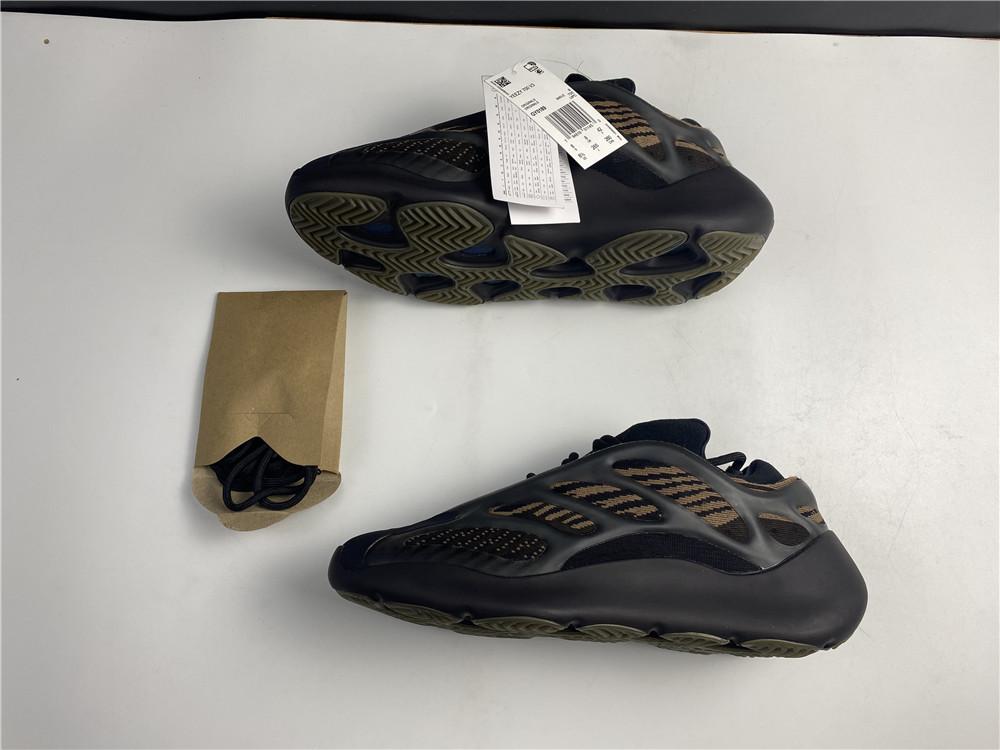 YzY 700 V3 Clay Brown Shoes Sneakers - ad0000323 image 19