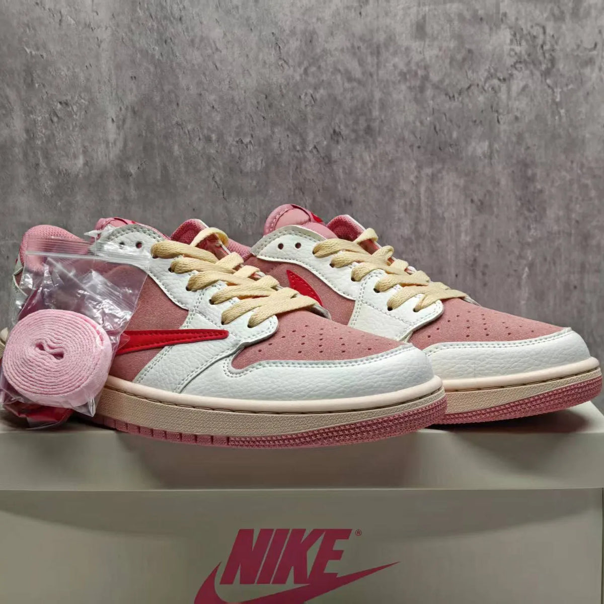 Travis Scott x AJ 1 Retro Low OG 'Sail Tropical Pink' Shoes Sneakers – nk0005263 image 3
