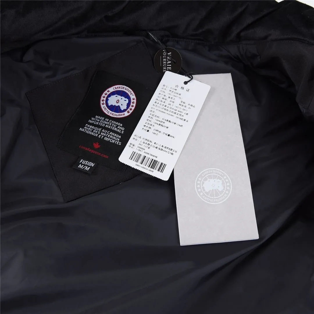 Canada Goose Down Jacket - CD0010