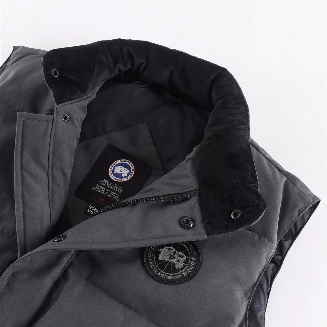 Canada Goose Down Jacket - CD0013