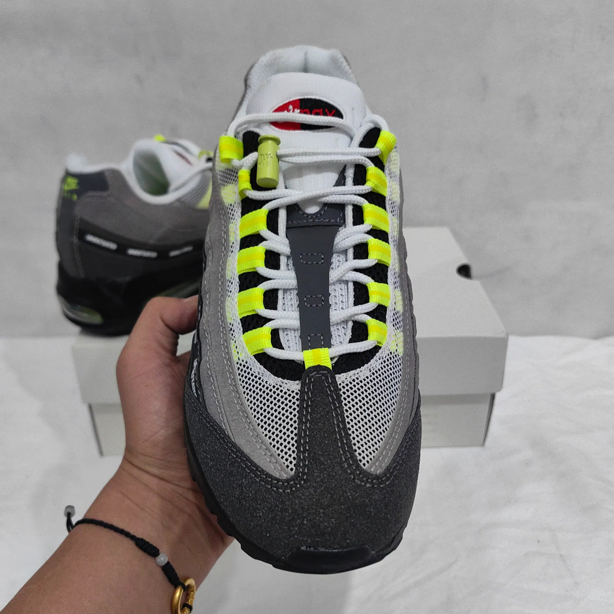 Undefeated x AM 95 Geo NYC Neon Shoes Sneakers - nk0004982 image 11