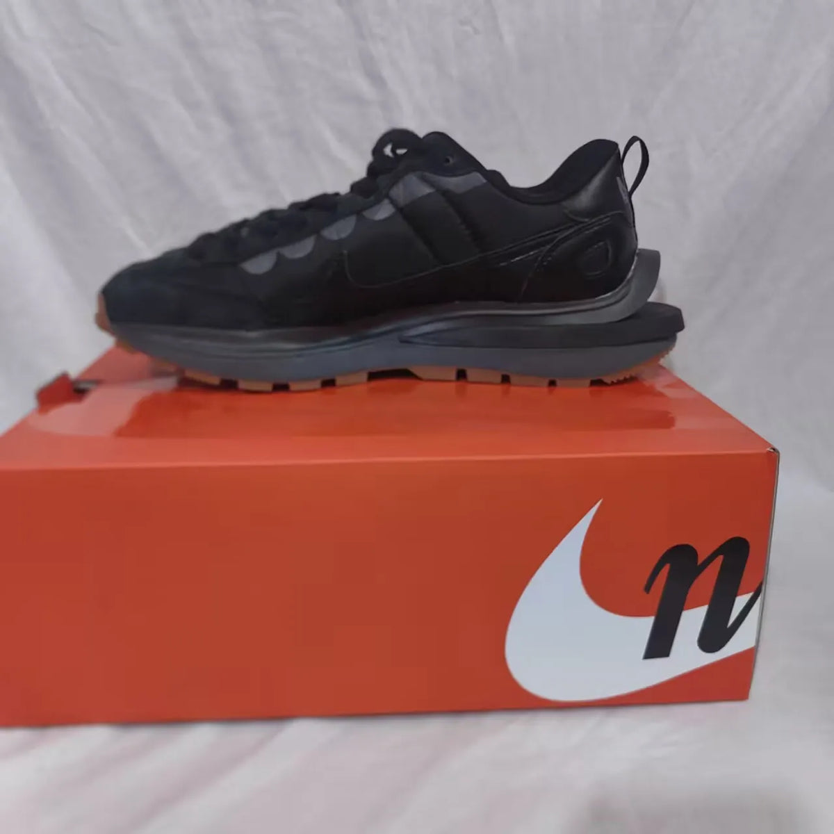 Vaporwaffle sacai Black Gum Shoes Sneakers - nk0001886 image 4