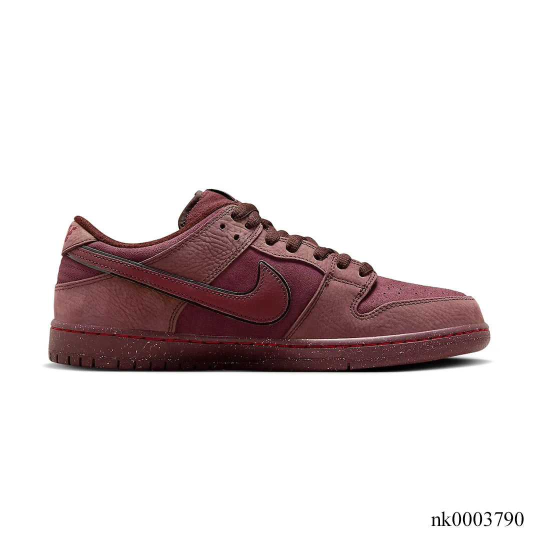 SB Dunk Low City Of Love Shoes Sneakers - nk0003790 image