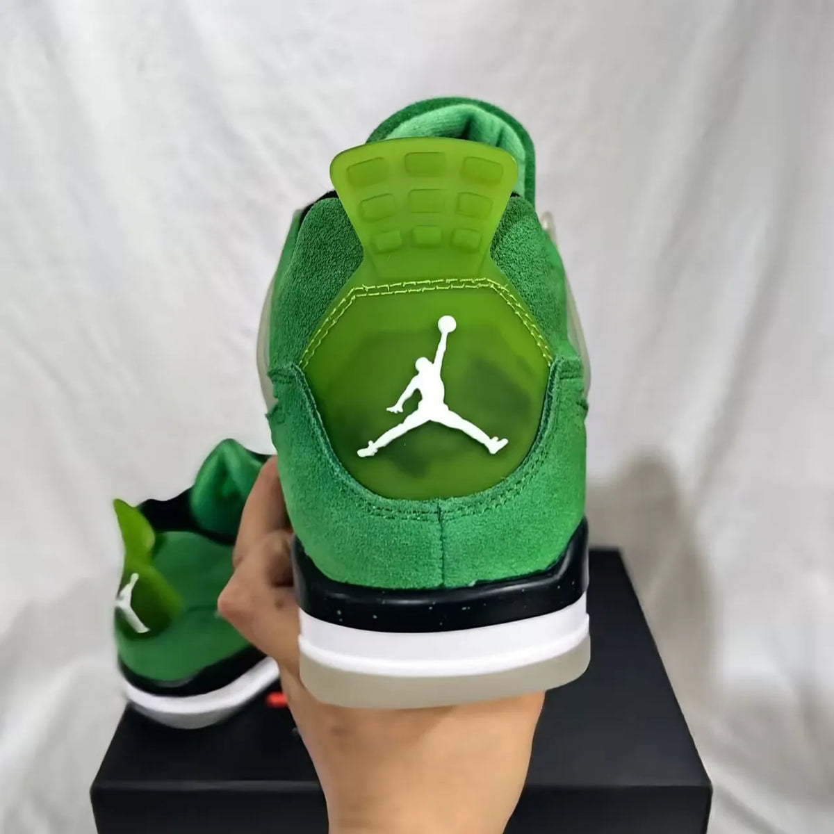 AJ 4 Wahlburgers PE Shoes Sneakers – nk0004106