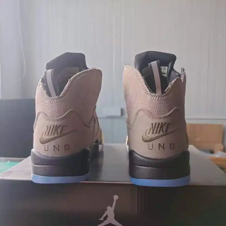 Undefeated x AJ 5 "Moon Fossil" Shoes Sneakers - nk0005595 image 5
