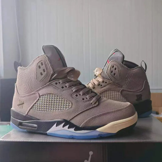 Undefeated x AJ 5 "Moon Fossil" Shoes Sneakers - nk0005595 image 2