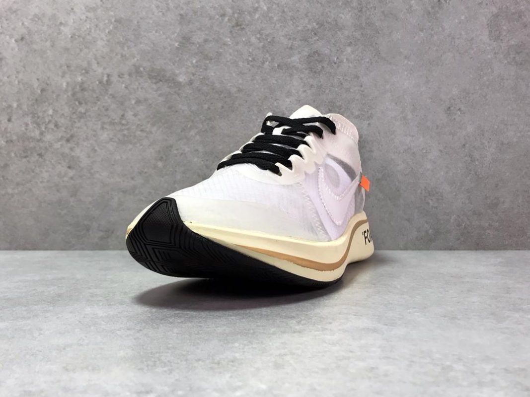 ow x zoom fly