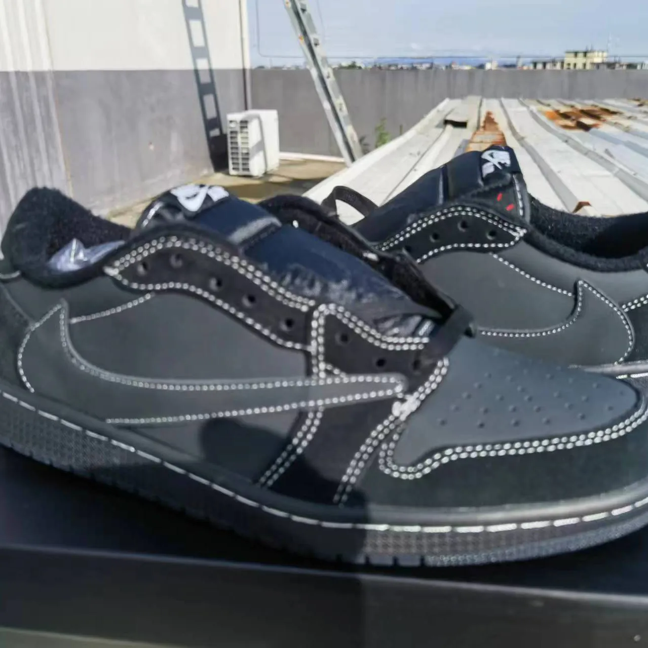 Travis Scott x AJ 1 Low Black Phantom Shoes Sneakers - nk0002354 - Image 6