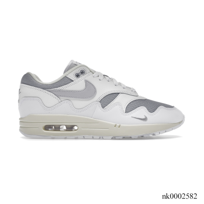 AM 1 Patta Waves White Shoes Sneakers - nk0002582