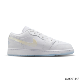 AJ 1 Low Glitter Swoosh Shoes Sneakers - nk0003153
