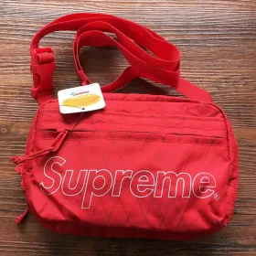 SUPREME Bags - 72 - spm0000273