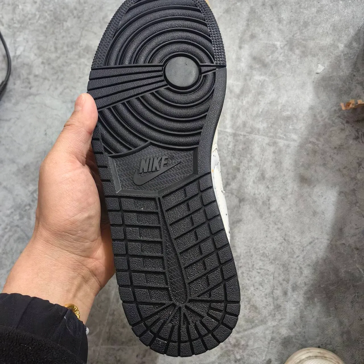 AJ 1 Low Brushstroke Shoes Sneakers - nk0003737 - Image 10