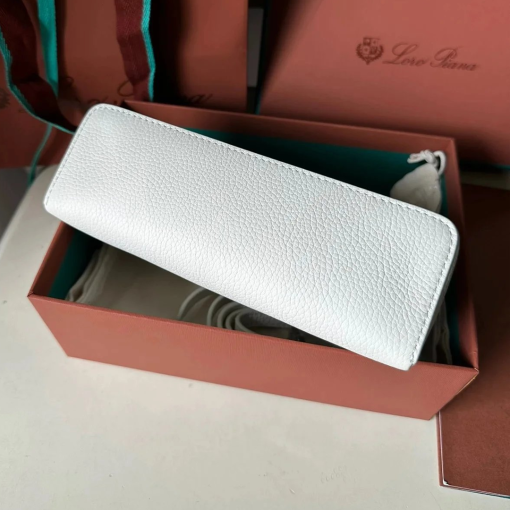 LP Extra Pocket In Grained Calfskin - 2 - lp000002 - Image 7