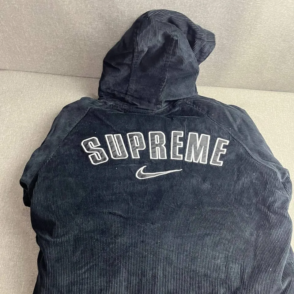 SUP Hoodie - 451 - spm0000451 - Image 16