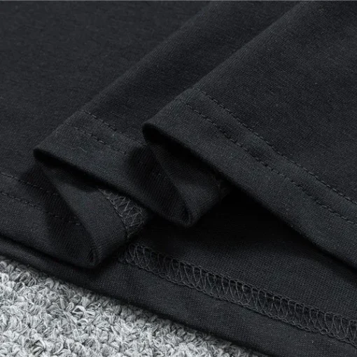 AM Staggered Logo T-shirt in Black - 279 - ami0000279 - Image 9