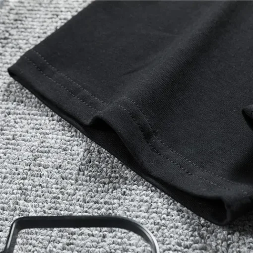 AM Staggered Logo T-shirt in Black - 279 - ami0000279 - Image 11