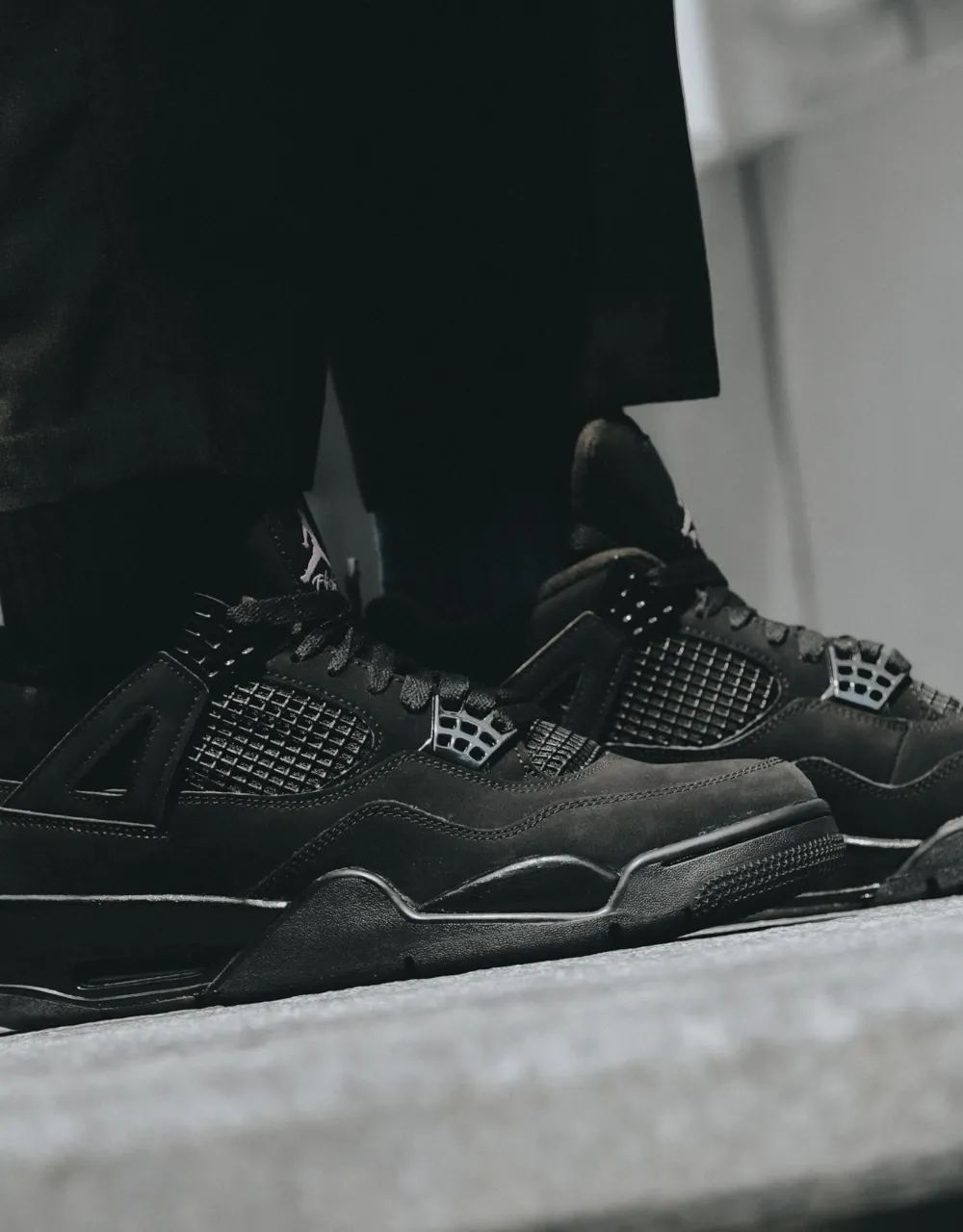 AJ 4 Black Cat