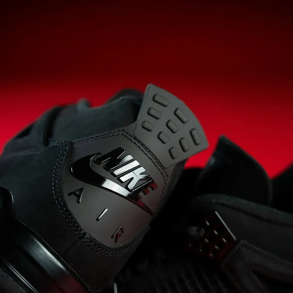 AJ 4 Black Cat