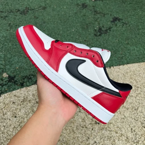 AJ 1 Low OG Chicago (2025) Shoes Sneakers – nk0004503 - Image 7