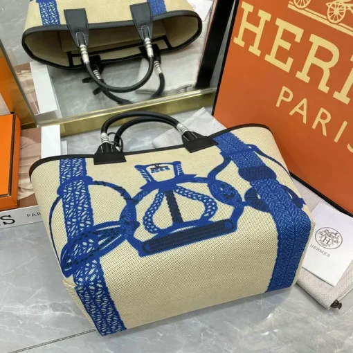 HM Steeple Printed Blue Bag - HM0004 - Image 3