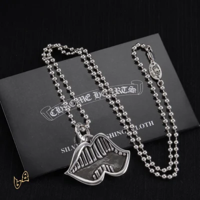 CH Lip Pendant Necklace - CH0007