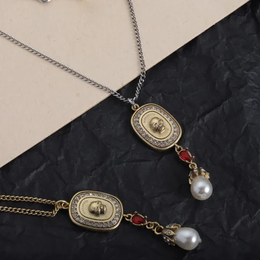 McQueen Skull Pendant Necklace - MC0010 - Image 5