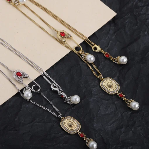 McQueen Skull Pendant Necklace - MC0010 - Image 4