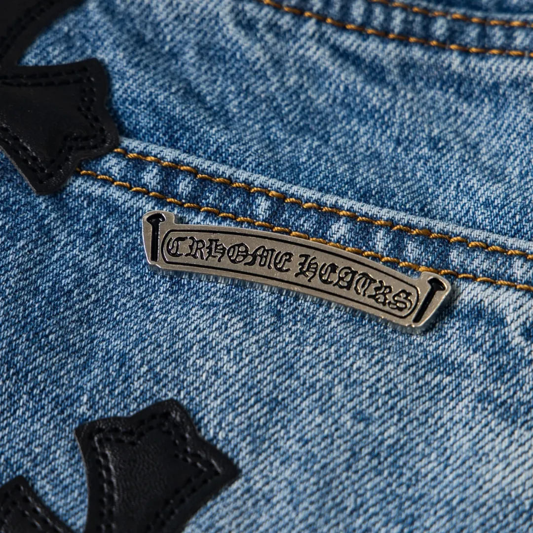 CH Cross Patch Jeans - CH0122 - Image 10