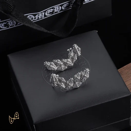 CH Fleur de Lis Stud Earrings - CH0147