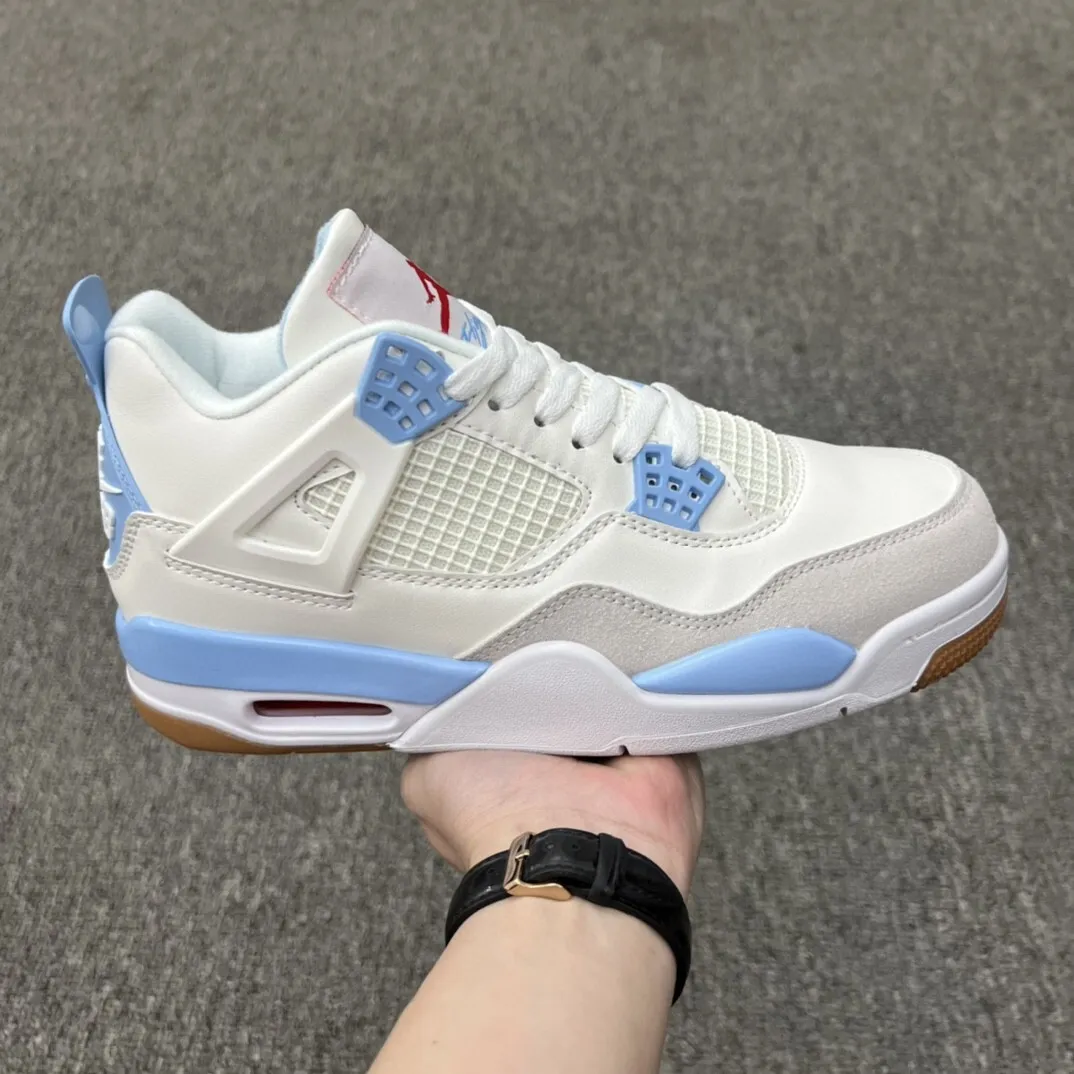 AJ 4 SB UNC Shoes Sneakers - nk0004640 - Image 3