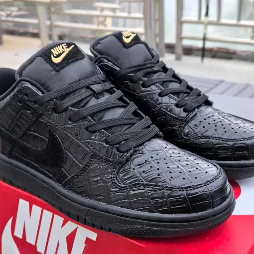 Dunk Low Black Croc Skin Shoes Sneakers - nk0004665 - Image 4