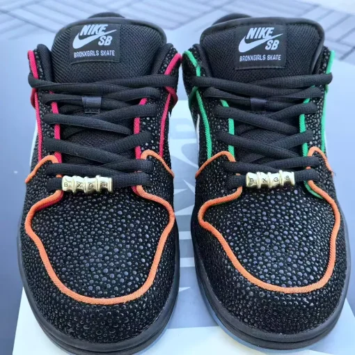 Bronx Girls Skate x Dunk Low SB Mel & Kava Shoes Sneakers - nk0004671 - Image 5
