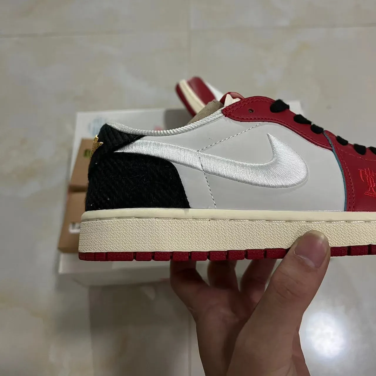 Trophy Room x AJ 1 Low OG (White Swoosh) Shoes Sneakers – nk0004773 - Image 14