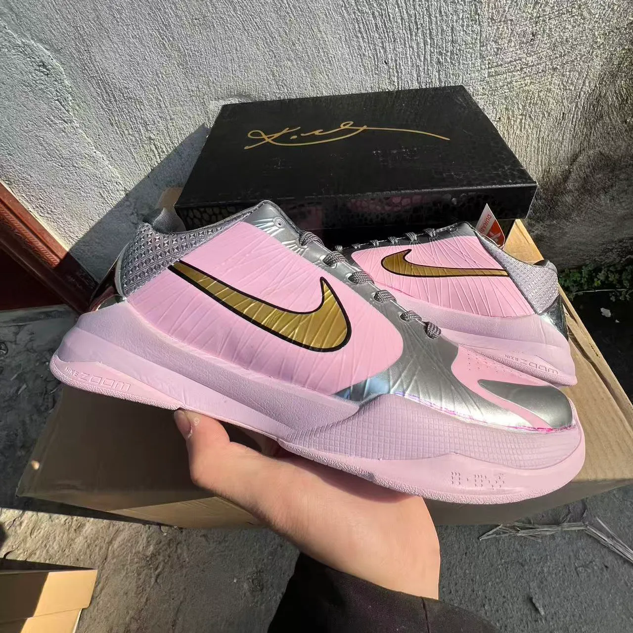 Kobe 5 Protro Arike Ogunbowale PE Shoes Sneakers – nk0004907 - Image 3