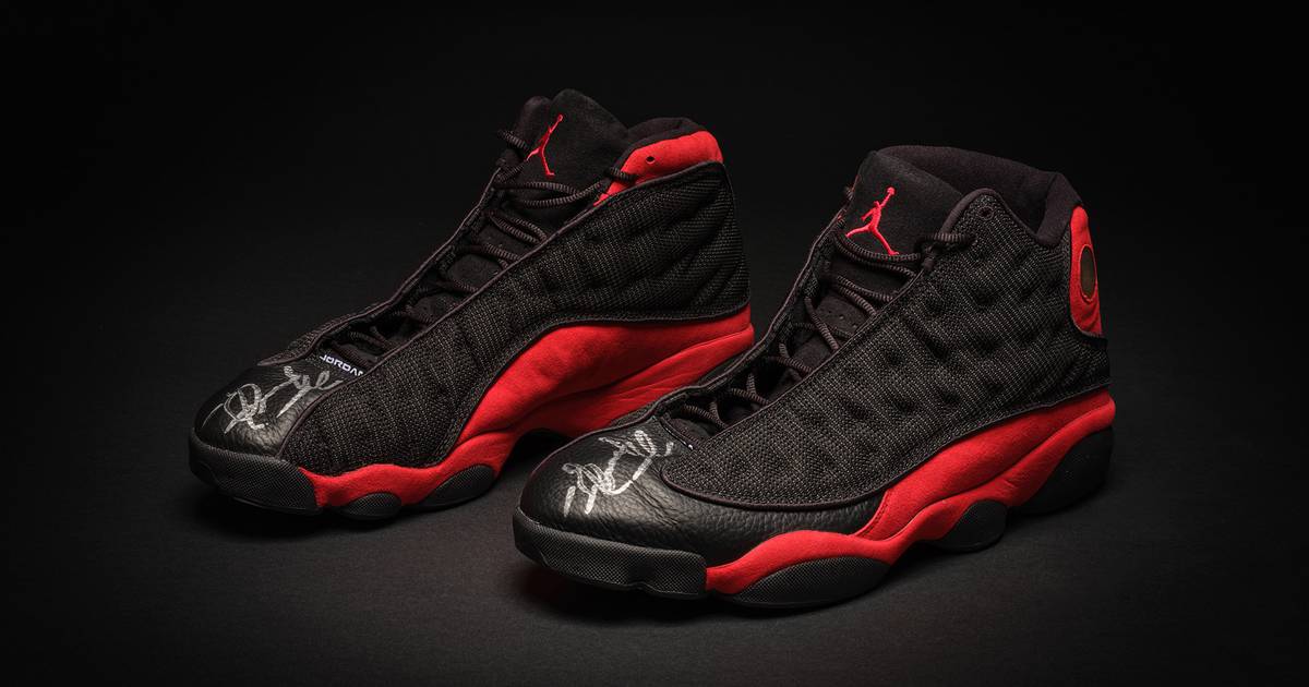 Jordan 13 bred with MJ's signature.