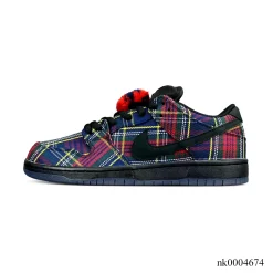 Alternative view of Nardwuar x Dunk Low SB Pro Tartan Shoes Sneakers - nk0004674
