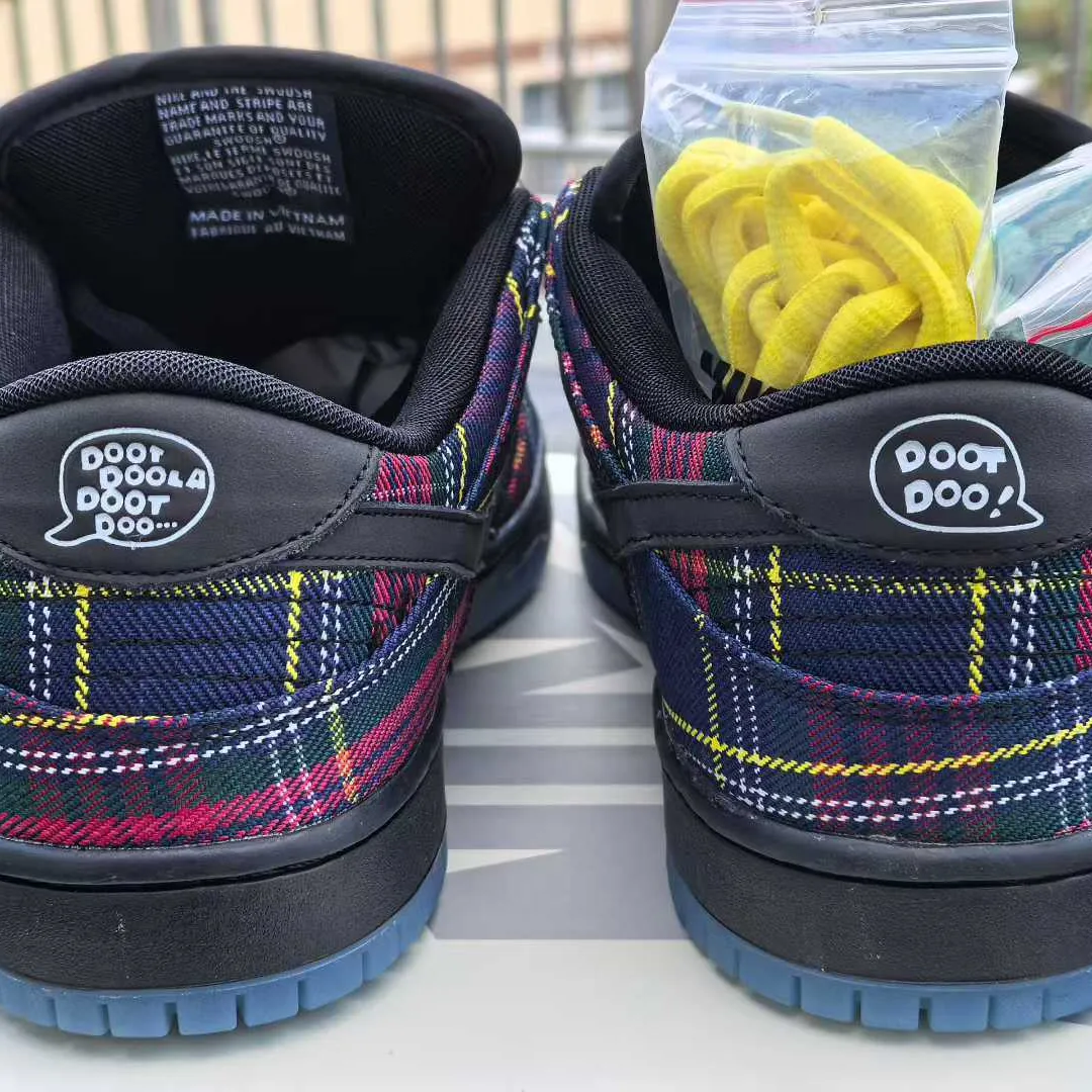 Nardwuar x Dunk Low SB Pro Tartan Shoes Sneakers - nk0004674 - Image 8