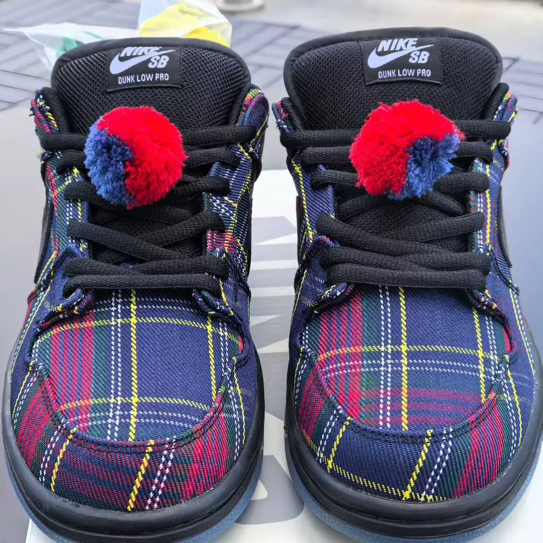 Nardwuar x Dunk Low SB Pro Tartan Shoes Sneakers - nk0004674 - Image 6