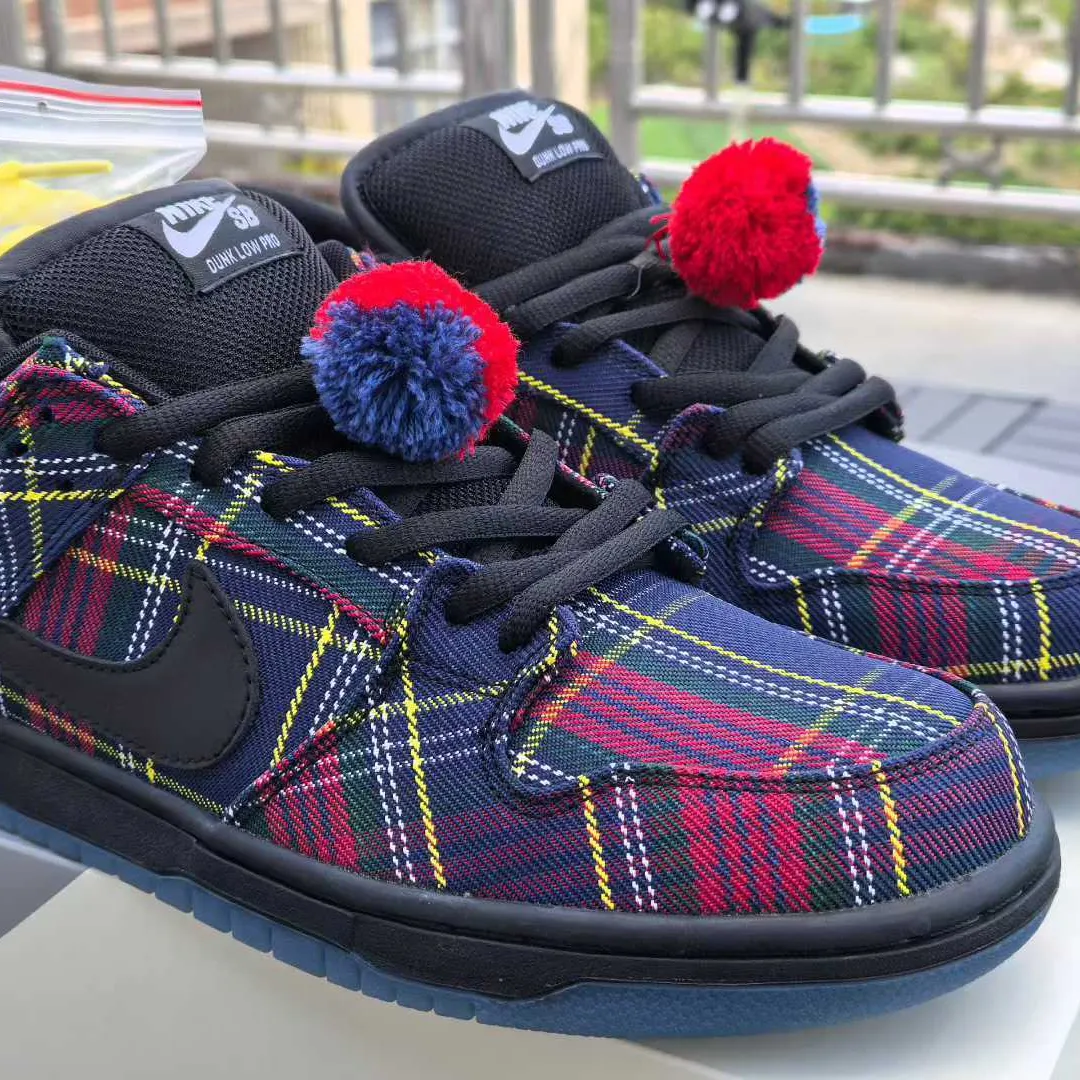 Nardwuar x Dunk Low SB Pro Tartan Shoes Sneakers - nk0004674 - Image 5