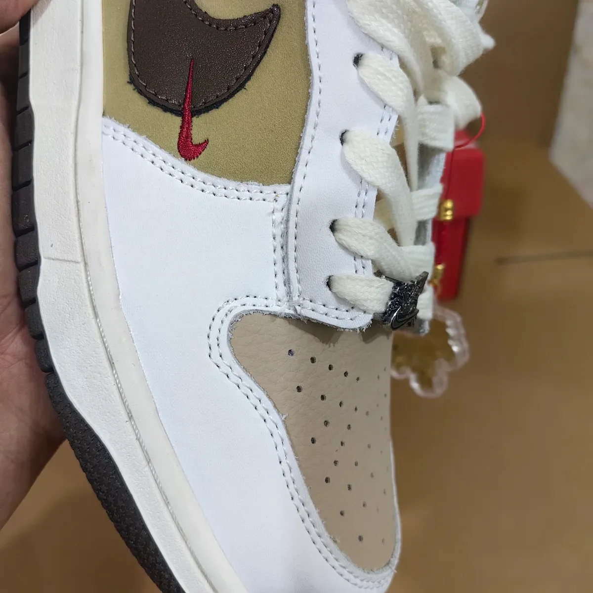 Dunk Low Year Of The Horse Shoes Sneakers - nk0004804 - Image 11